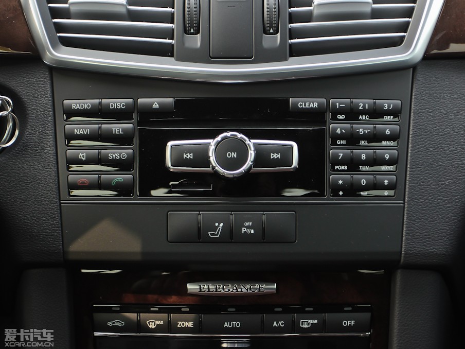 2013YE E 260L CGIŰ