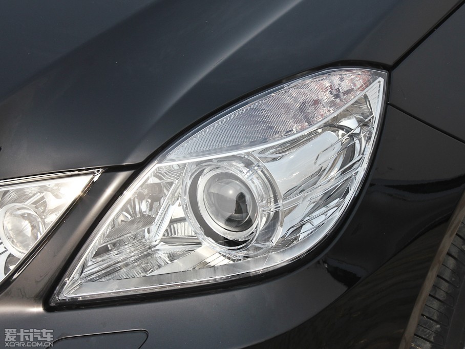 2013YE E 260L CGIrа