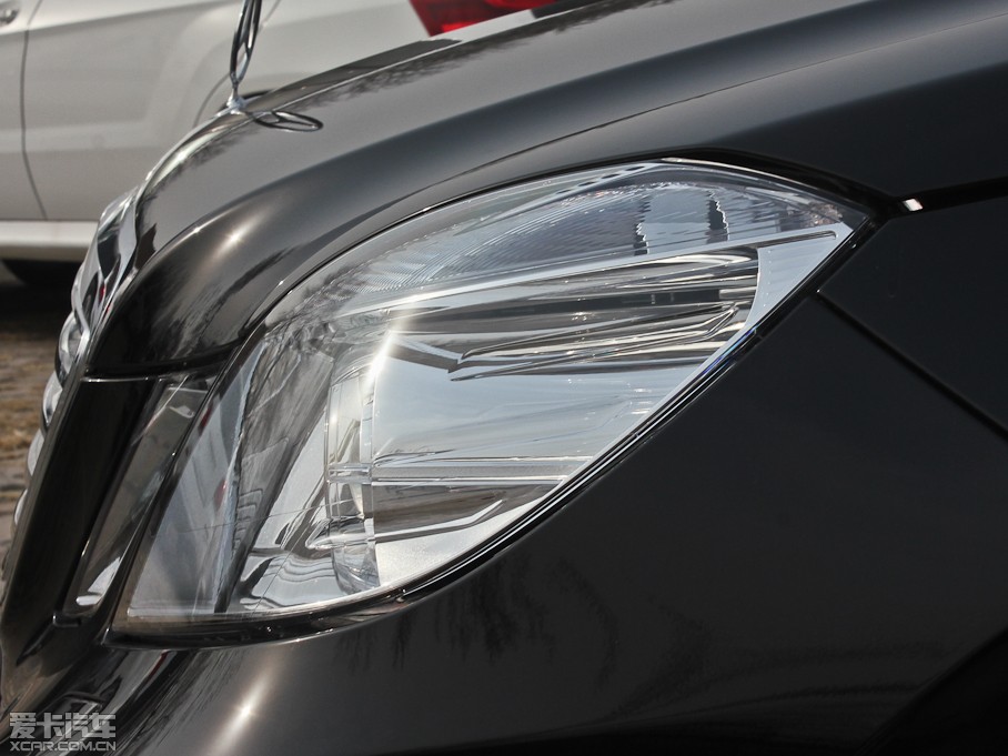 2013YE E 260L CGIrа