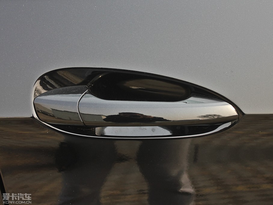 2013YE E 260L CGIrа