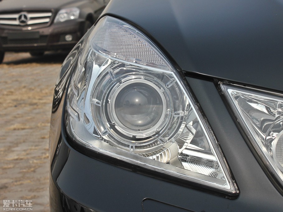 2013YE E 260L CGIrа