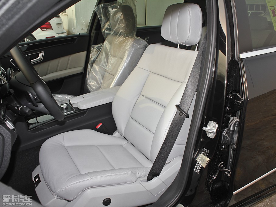 2013YE(j) E 260L CGIr(sh)а