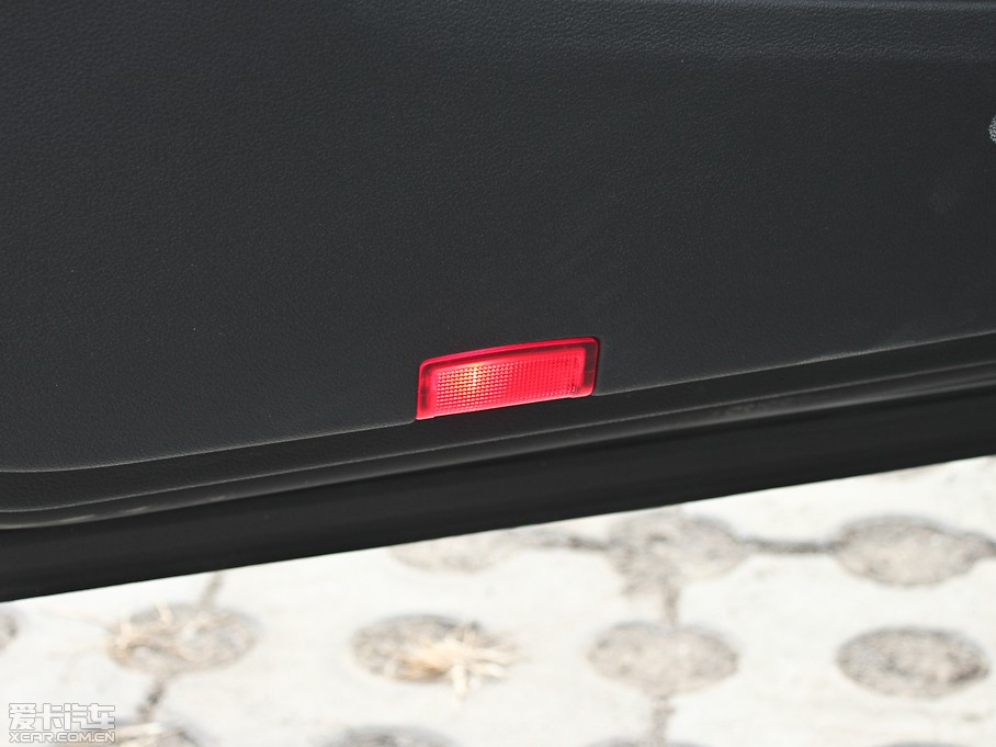 2013YE E 260L CGIrа