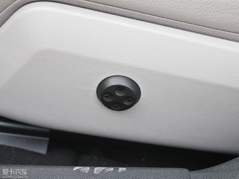 2013YE(j) E 260L CGIr(sh)а