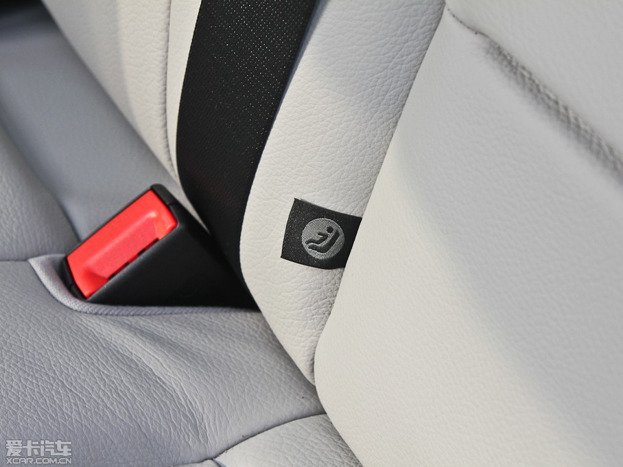 2013YE E 260L CGIrа