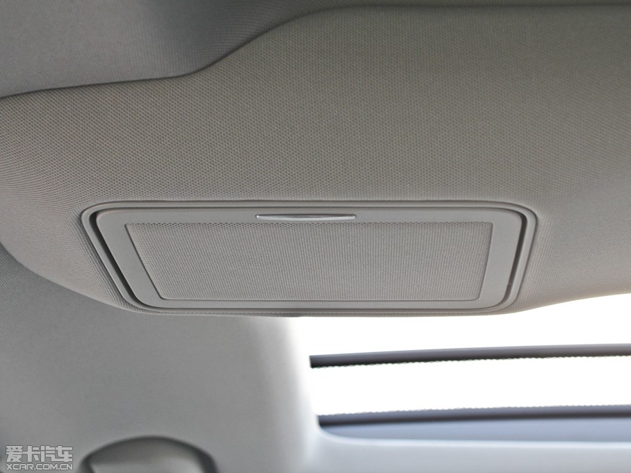 2013YE E 260L CGIrа