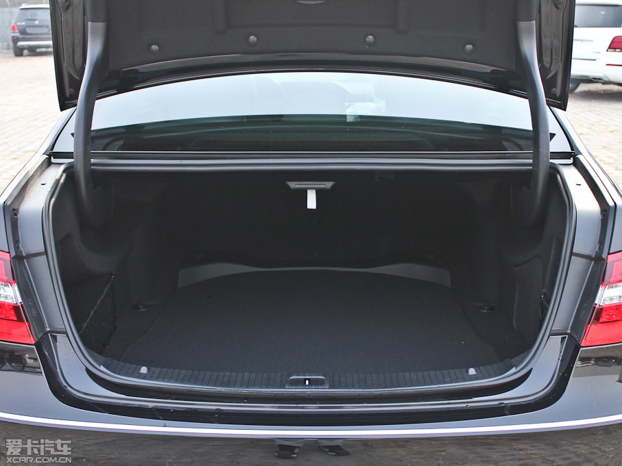 2013YE E 260L CGIrа