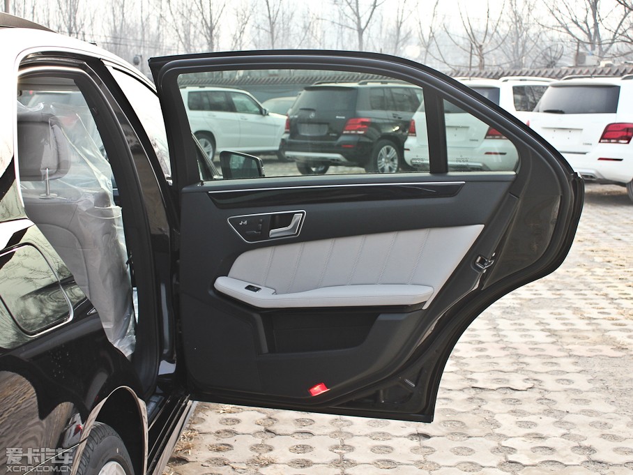 2013YE E 260L CGIrа