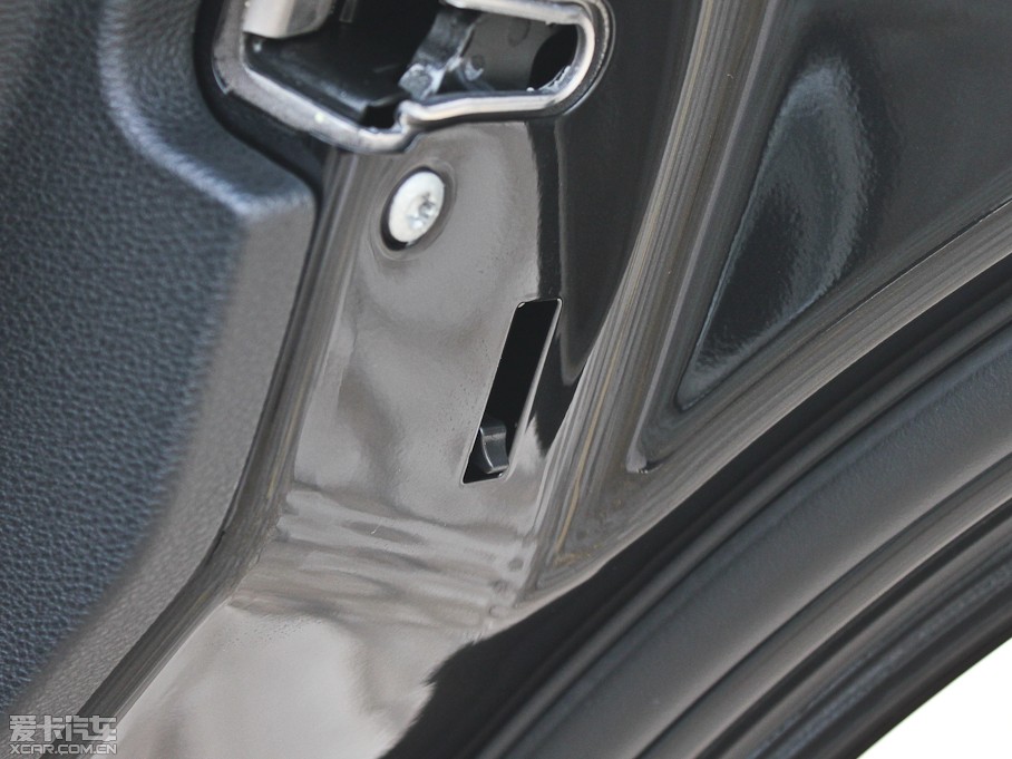 2013YE E 260L CGIrа