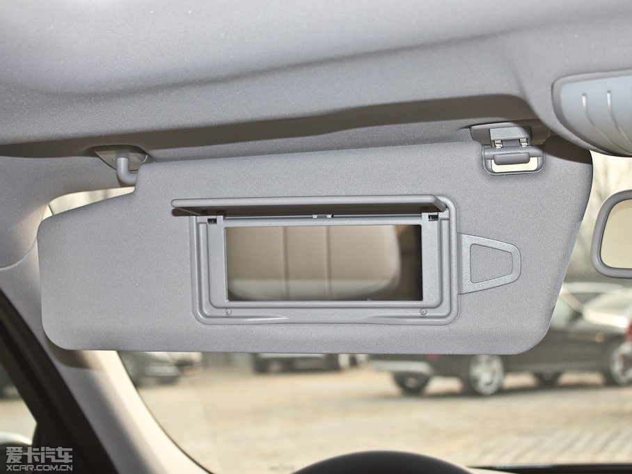 2013YE E 260L CGIrа