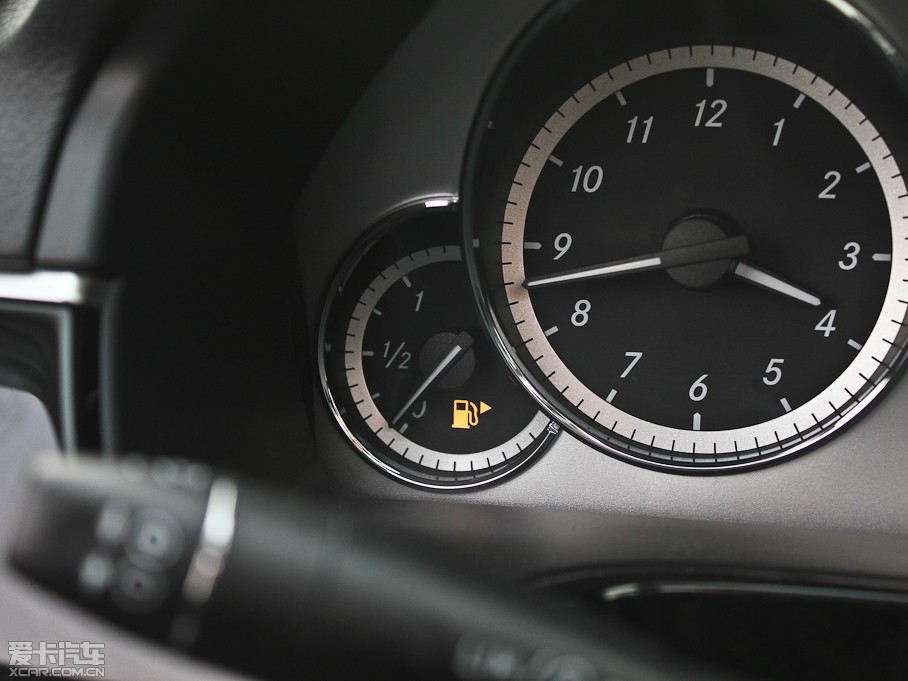 2013YE E 260L CGIrа