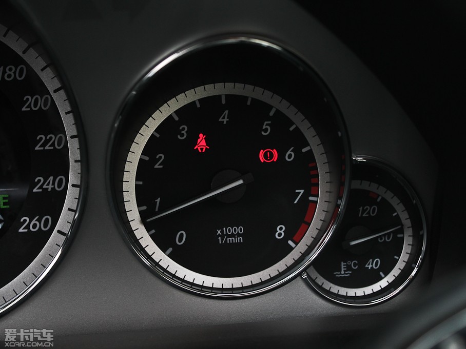 2013YE E 260L CGIrа