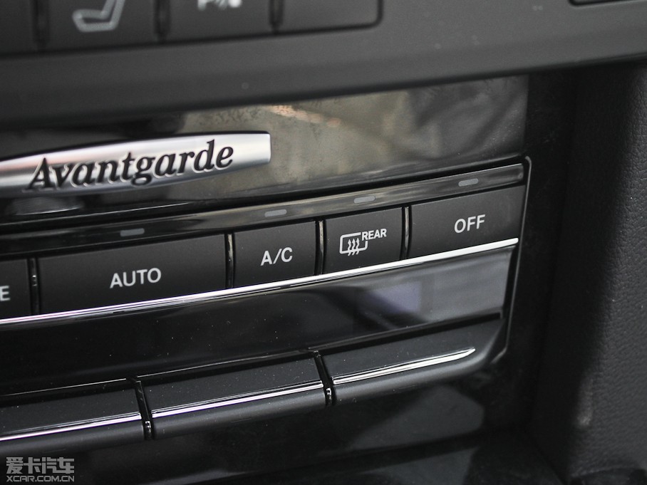 2013YE E 260L CGIrа