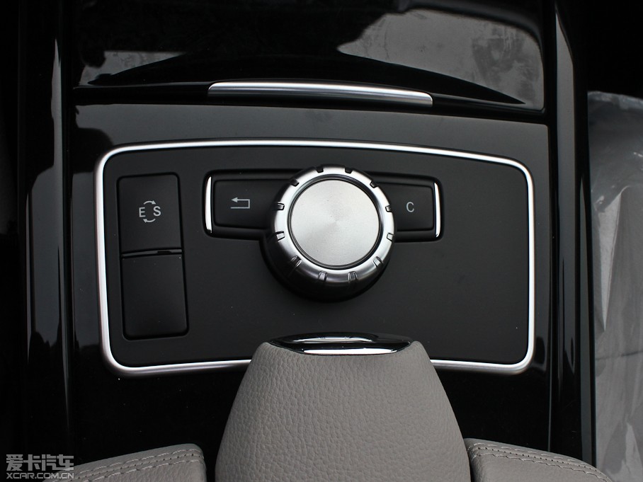 2013YE(j) E 260L CGIr(sh)а