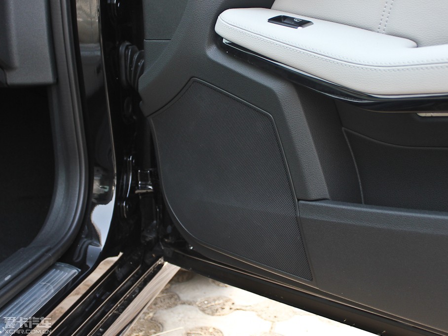 2013YE(j) E 260L CGIr(sh)а