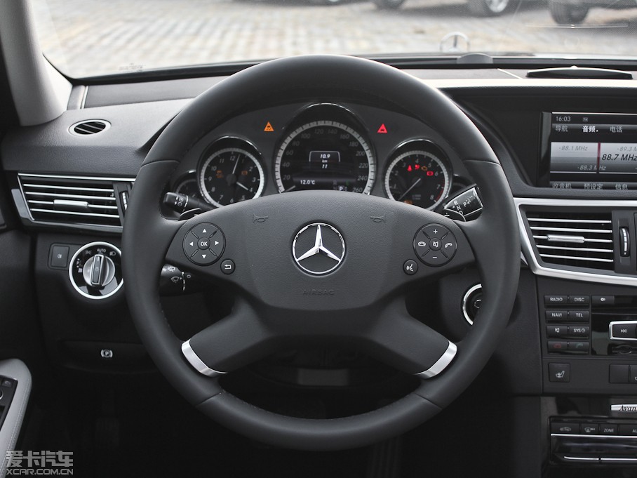 2013YE E 260L CGIrа