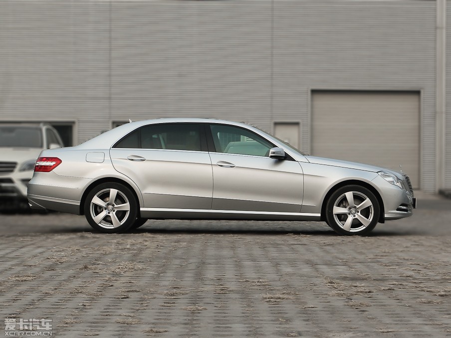 2013YE E 300L (yu)Ű