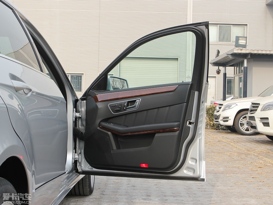 2013YE E 300L (yu)Ű