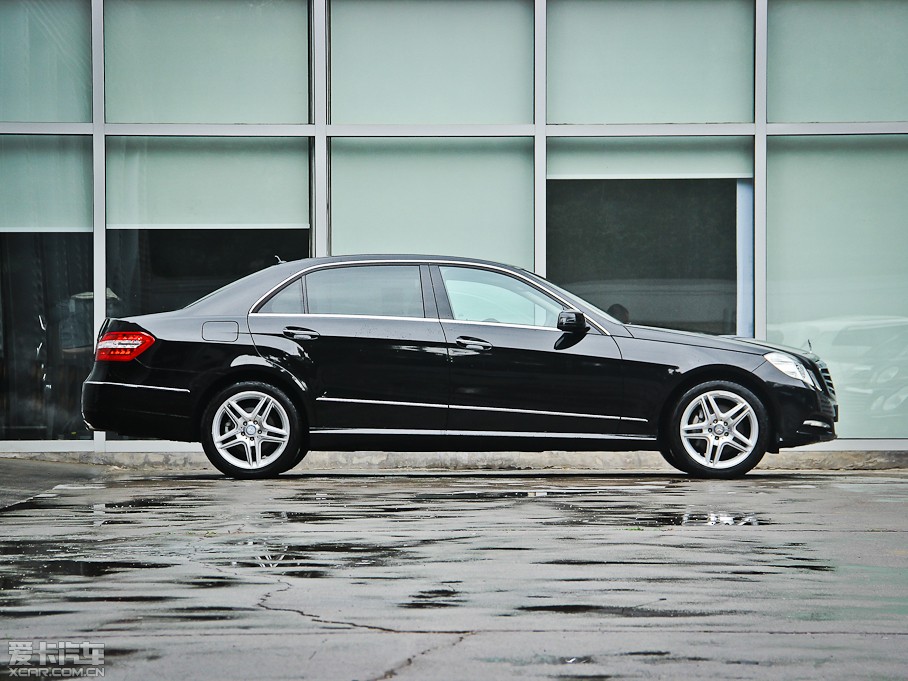 2013YE E 300L rкA