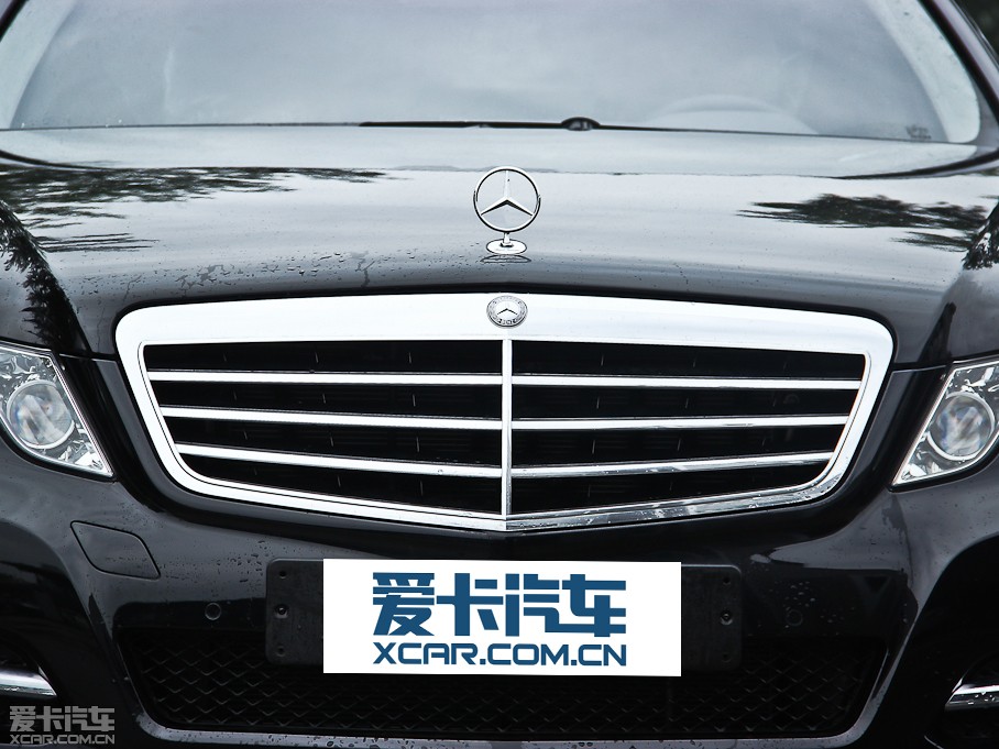 2013YE E 300L rкA