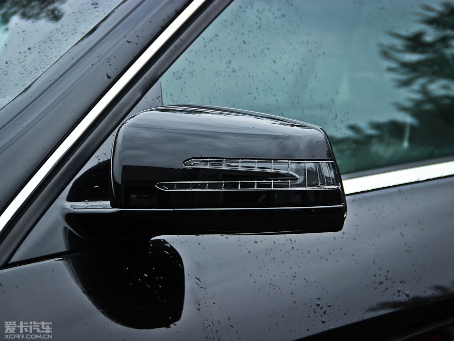 2013YE E 300L rкA