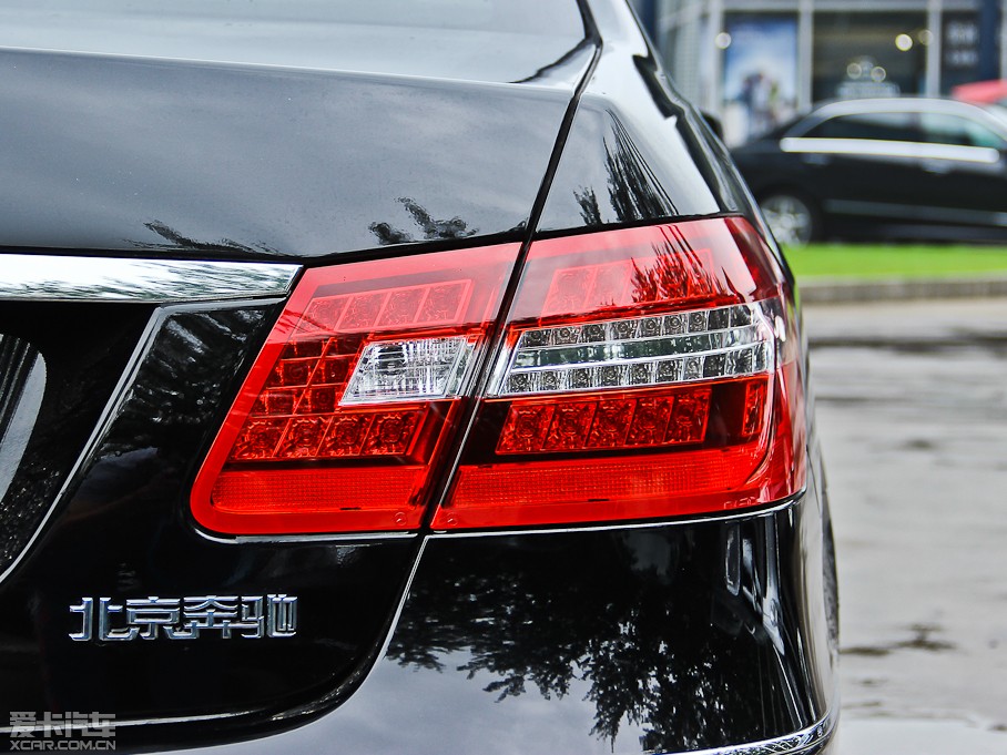 2013YE E 300L rкA