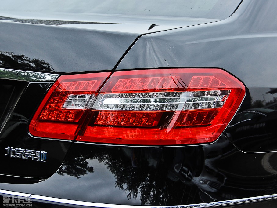 2013YE E 300L rкA