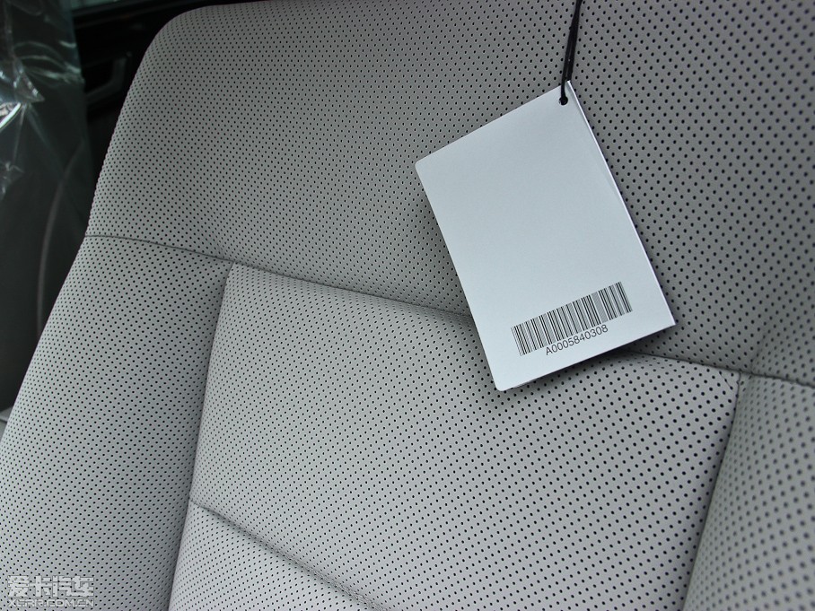 2013YE E 300L rкA