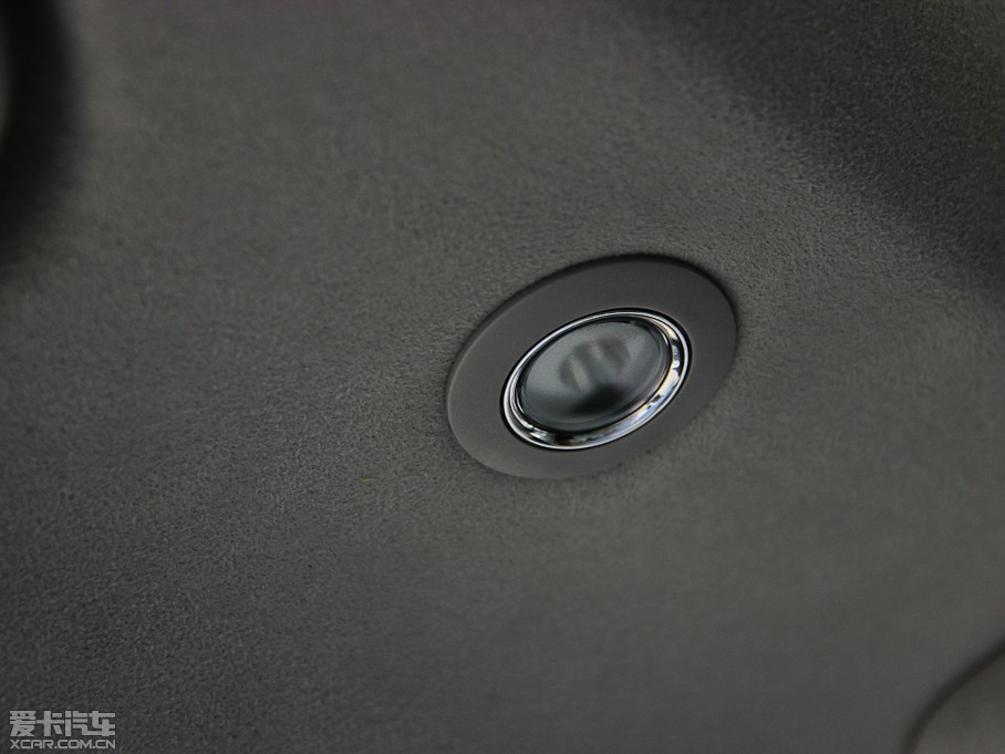 2013YE E 300L rкA