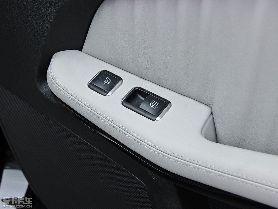 2013YE(j) E 300L r(sh)кA