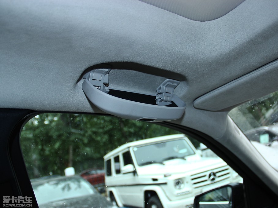 2013YE E 300L rкA