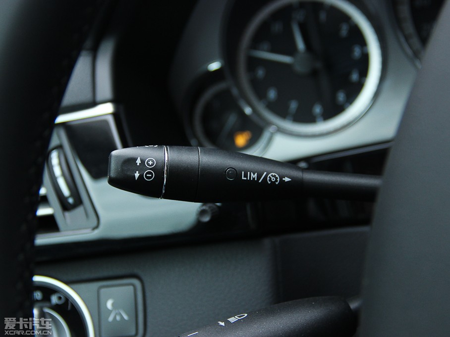 2013YE(j) E 300L r(sh)кA