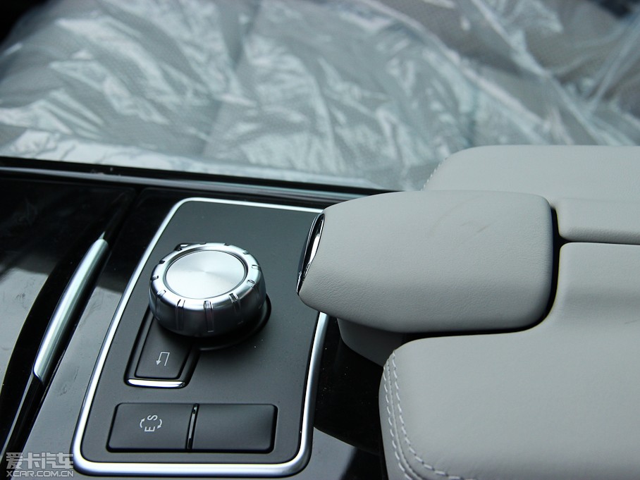 2013YE E 300L rкA