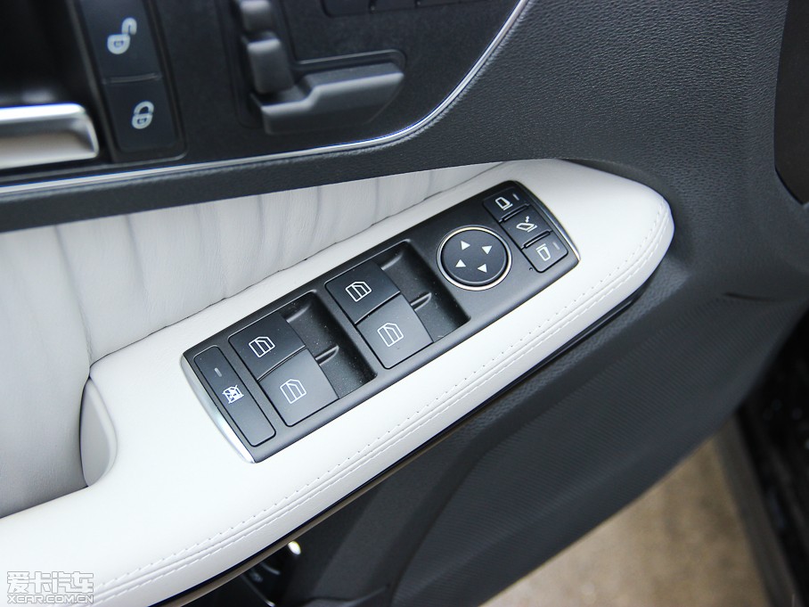 2013YE(j) E 300L r(sh)кA