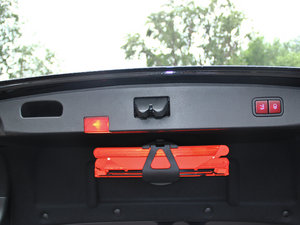 2013E 300L r(sh)кA g