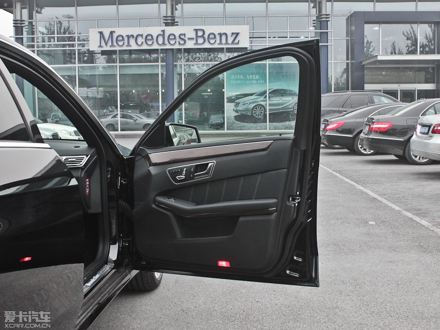 2014��YE�� E 300L