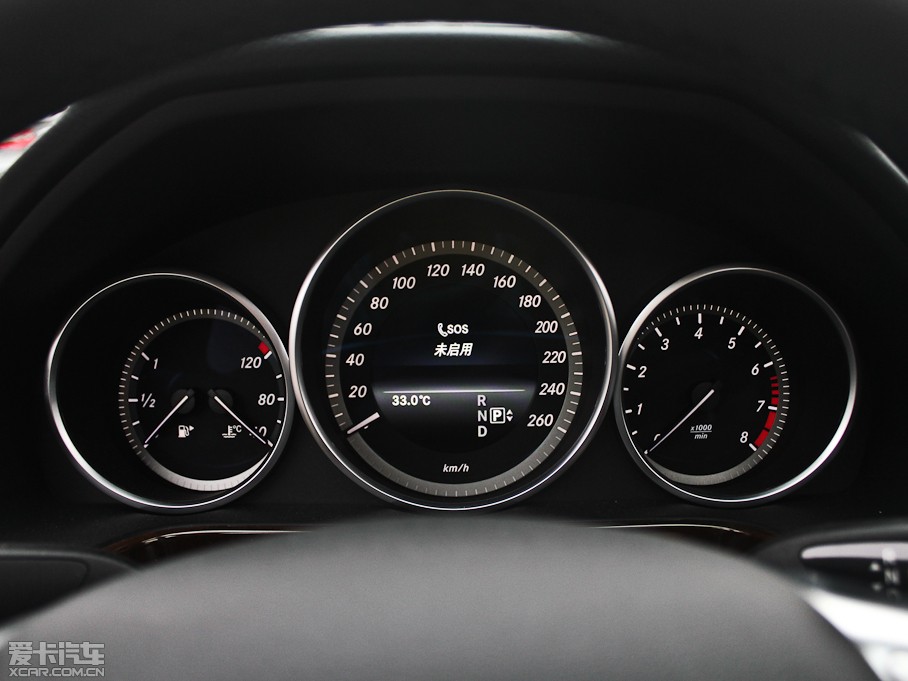 2014��YE�� E 300L