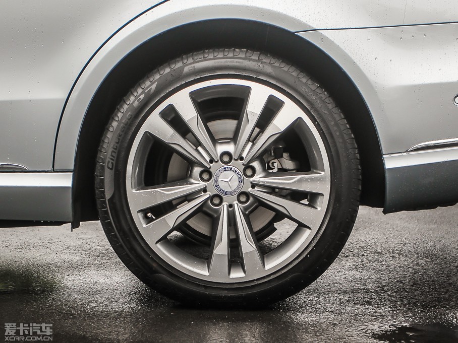 2014��YE��(j��) E 300L �\(y��n)��(d��ng)��