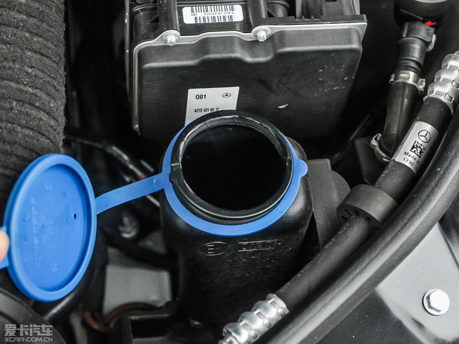 2014��YE�� E 300L �\�Ӱ�