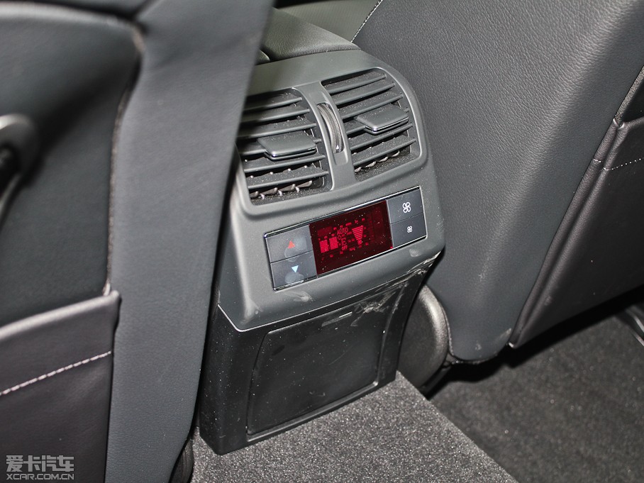 2014YE E 300L A\(yn)Ӱ