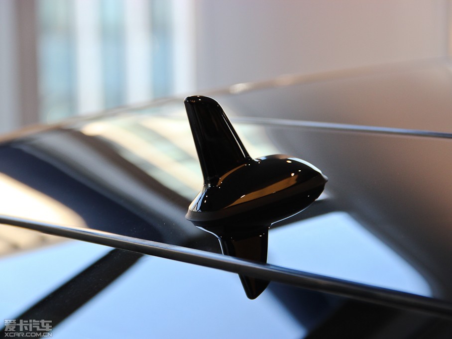 2014��YE�� E 260L ���A��