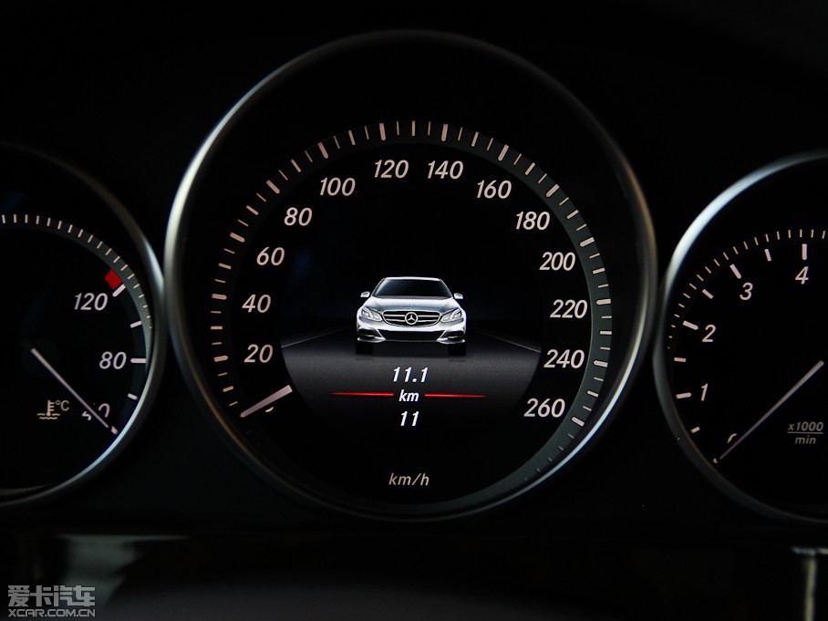 2014YE(j) E 260L A