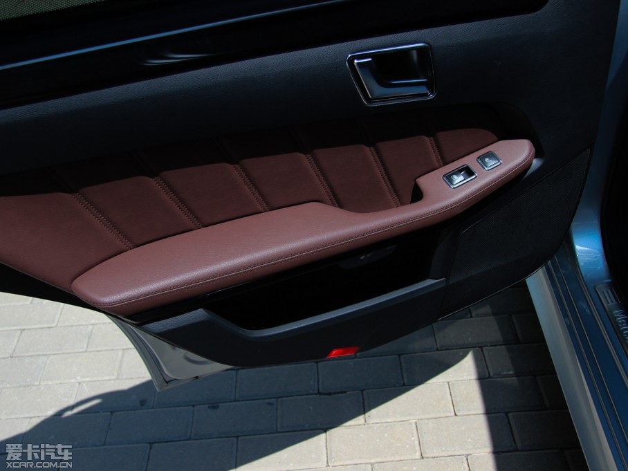 2014YE E 300L A\Ӱ