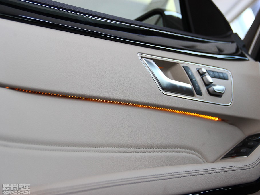 2014YE Ŀ E 260L \Ӱ