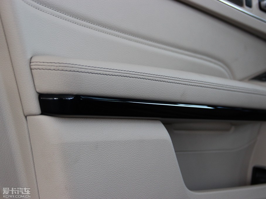 2014YE Ŀ E 260L \Ӱ