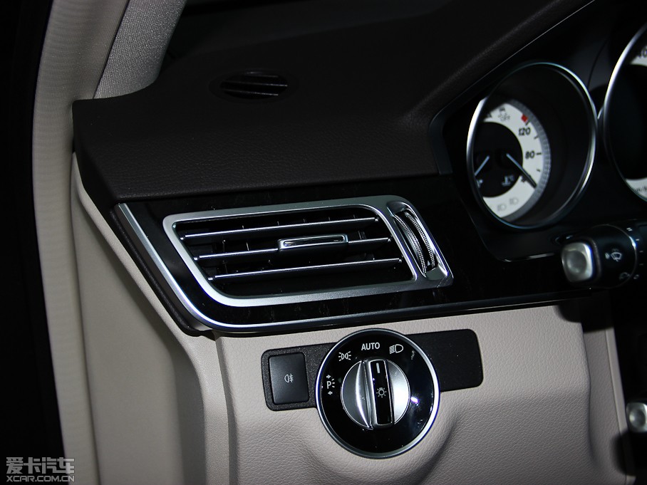 2014YE Ŀ E 260L \Ӱ