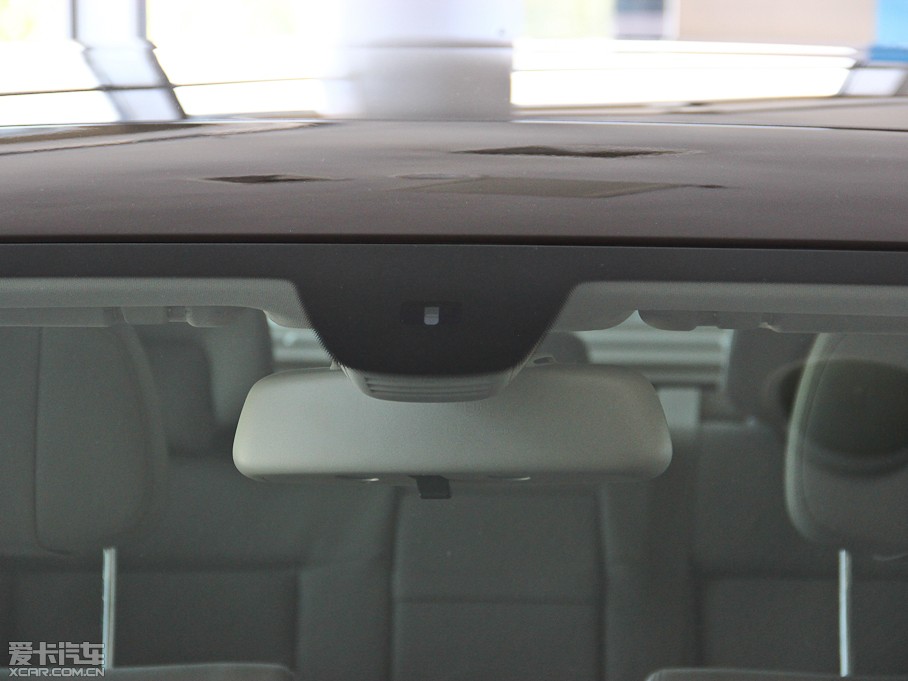 2014YE Ŀ E 260L \Ӱ