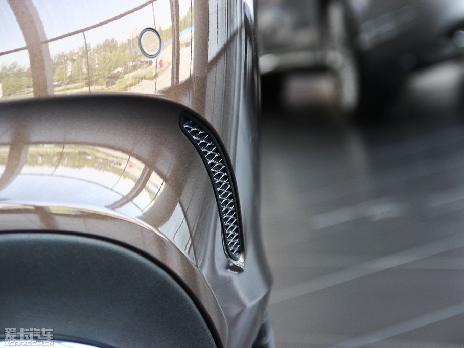 2014YE Ŀ E 260L \Ӱ