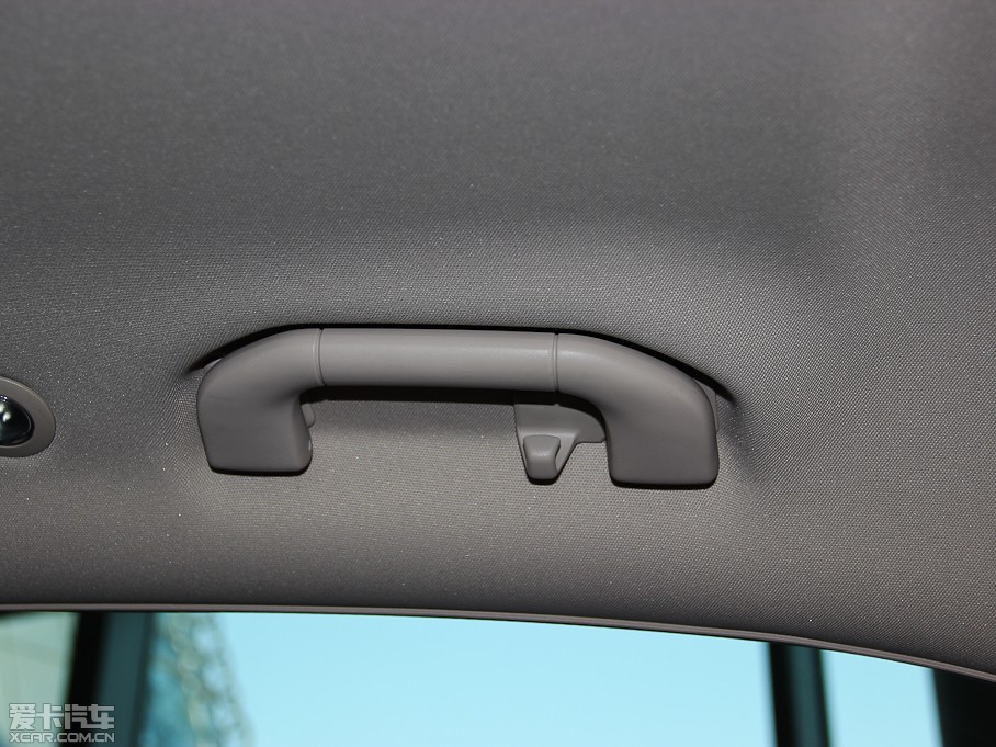 2014YE Ŀ E 260L \Ӱ