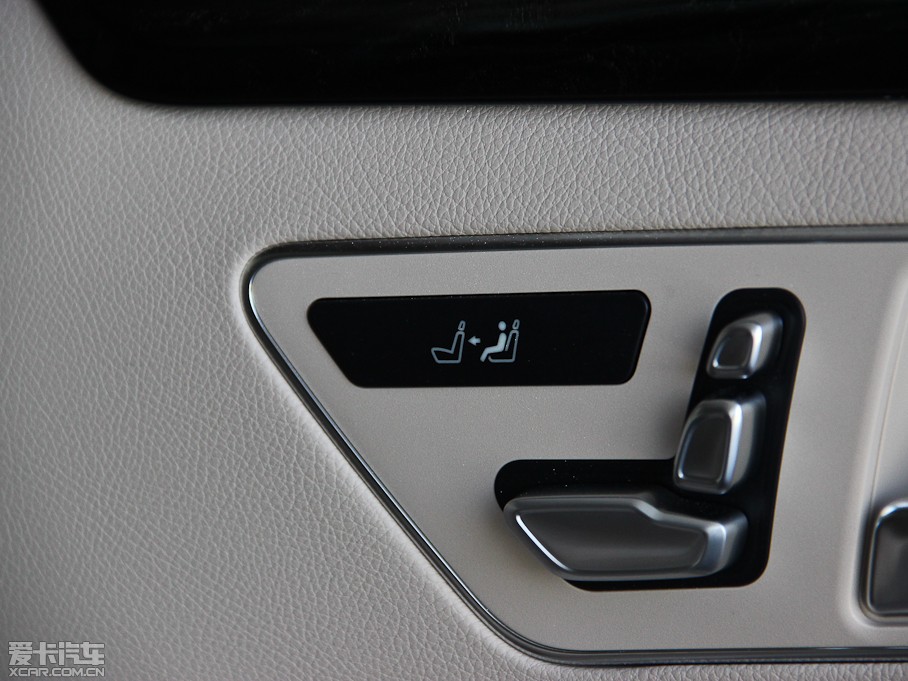 2014YE Ŀ E 260L \Ӱ